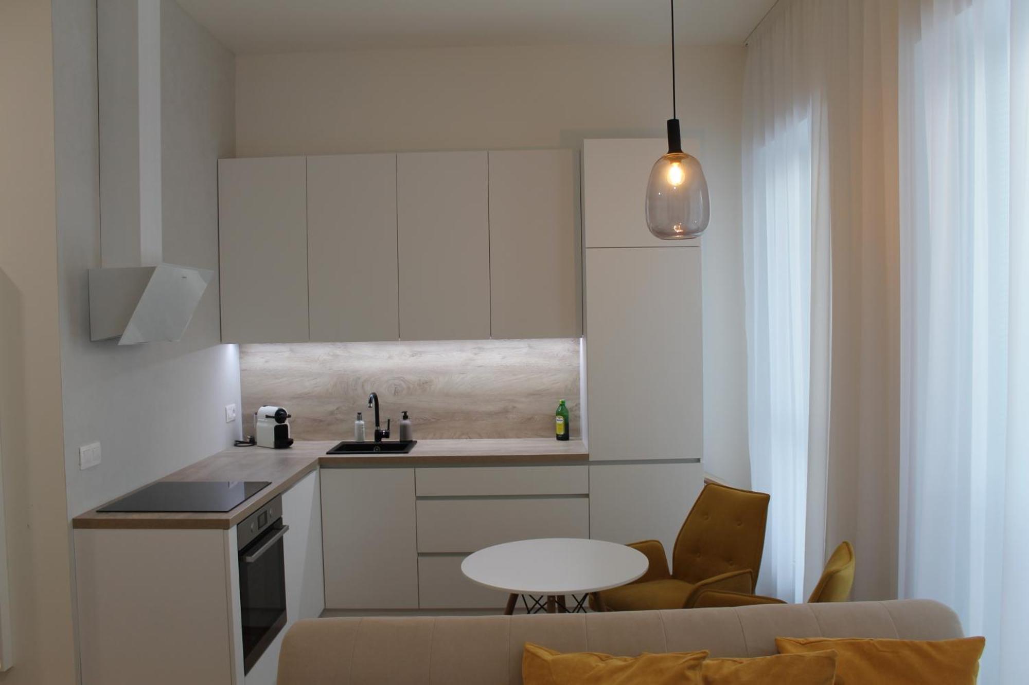 Park Tower Apartment V Centru Zlina Exterior photo